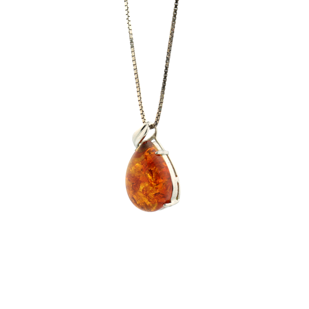 Vintage Natural Heated Baltic Amber Silver Necklace