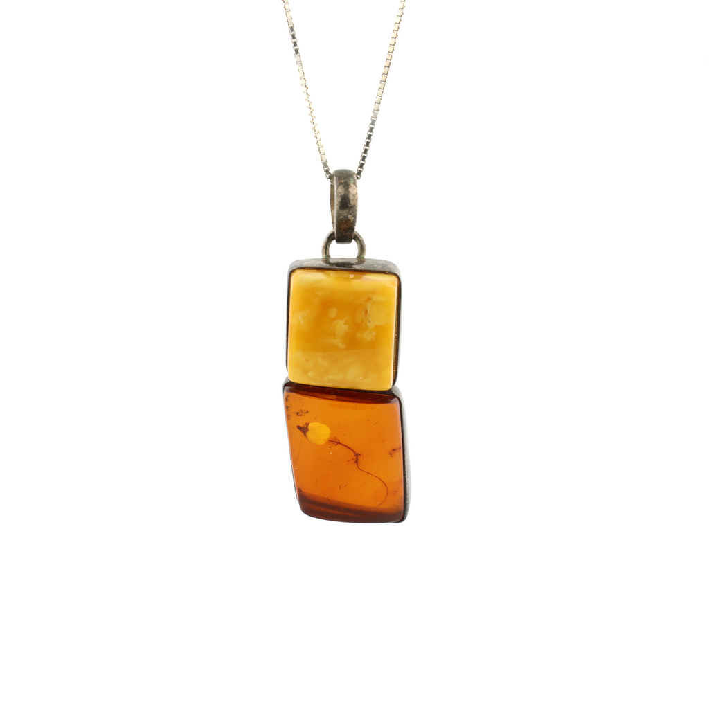 Vintage Natural Untreated Butterscotch and Heated Amber Silver Necklace