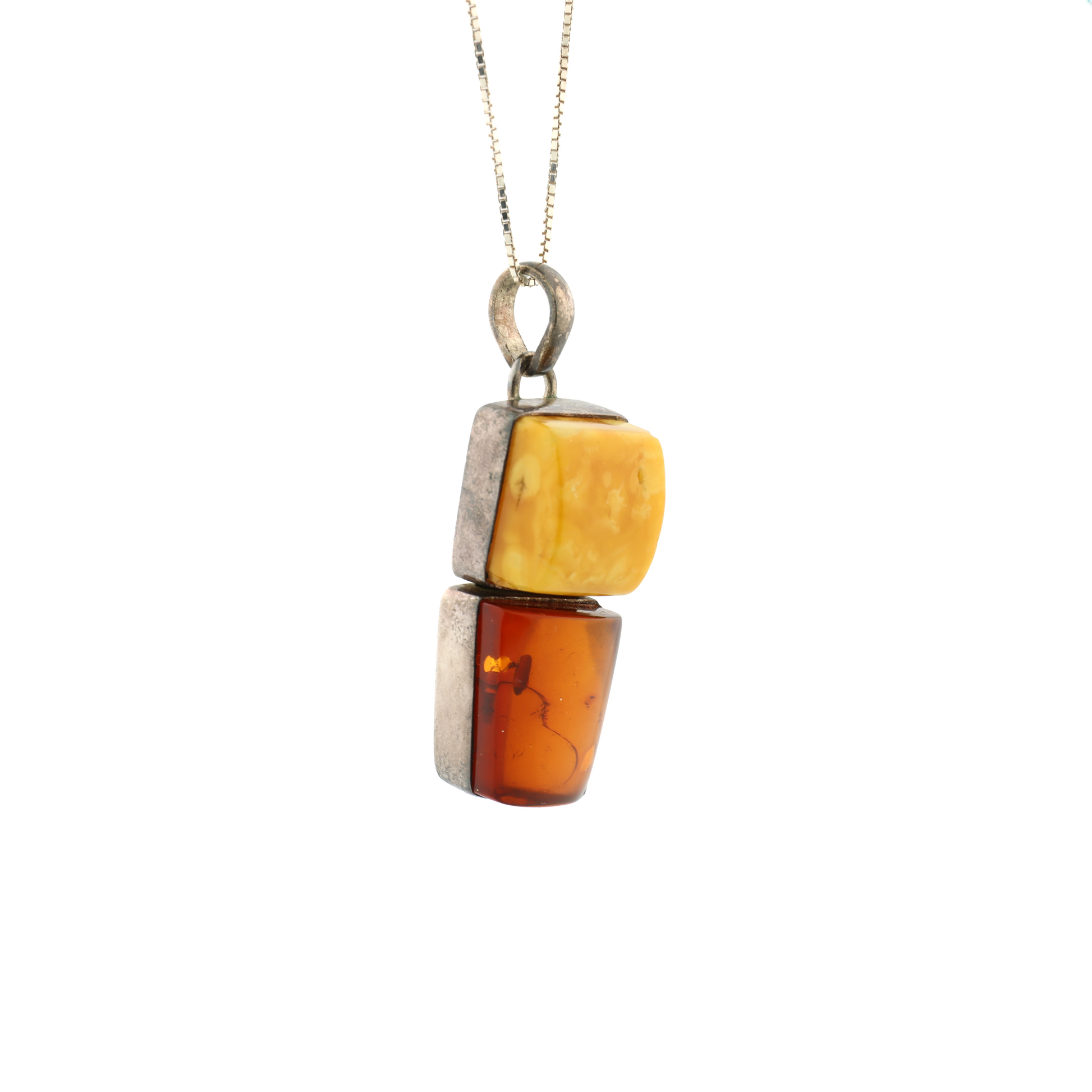 Vintage Natural Untreated Butterscotch and Heated Amber Silver Necklace