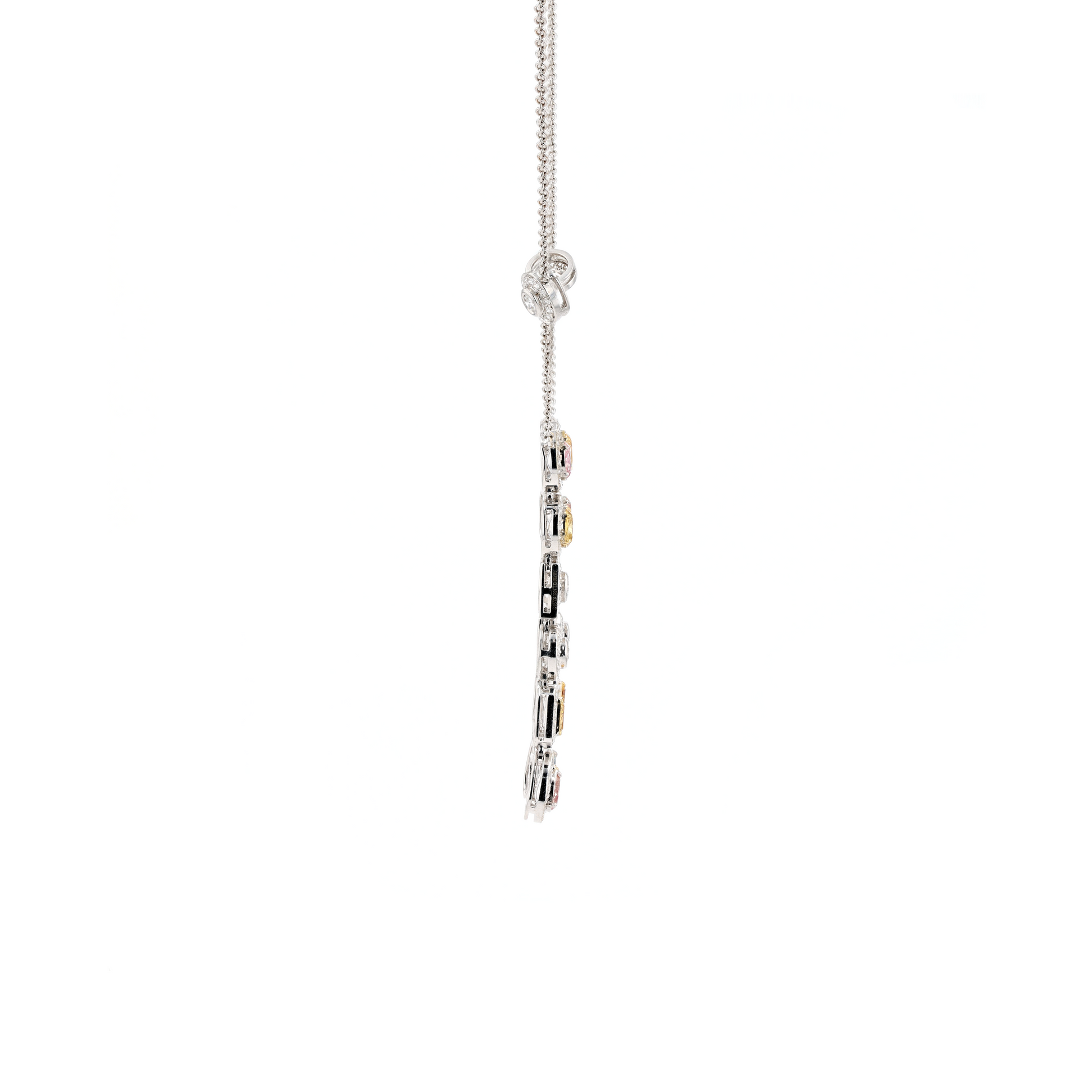 18KG 3.16ct Fancy Diamond Necklace