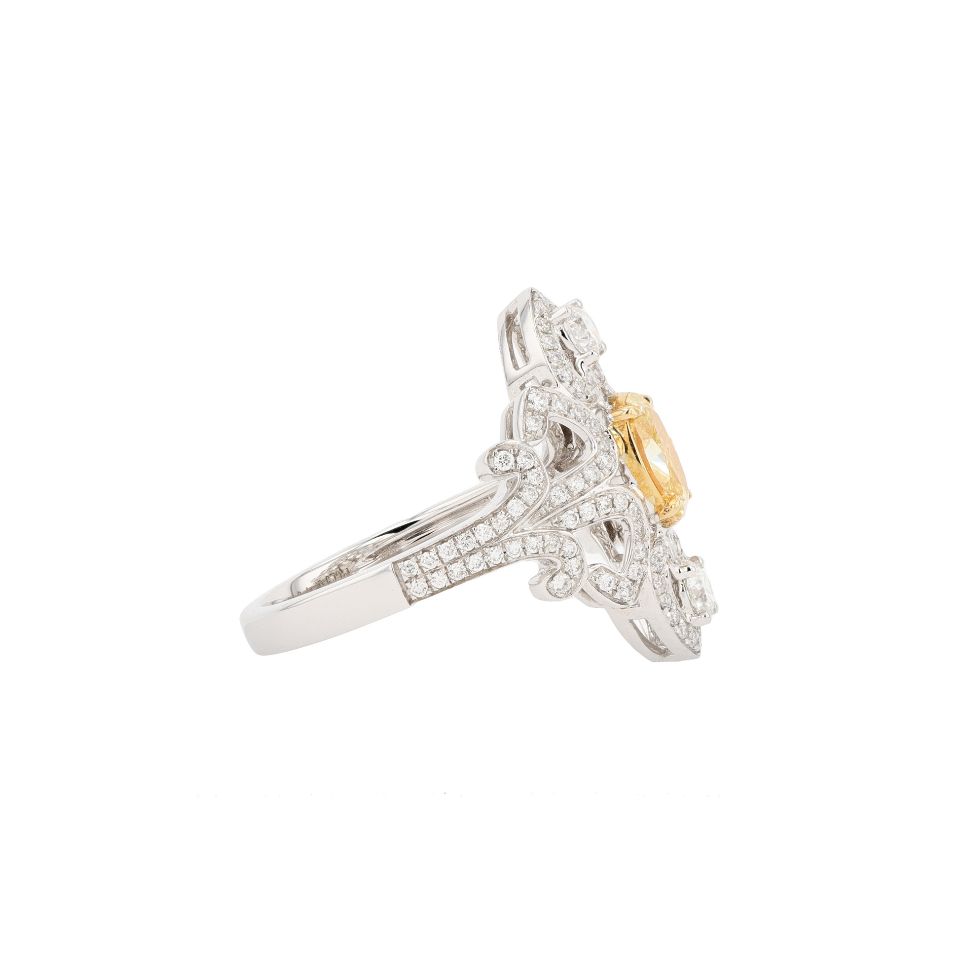 18KG 1.00ct Natural Untreated Yellow Diamond Ring