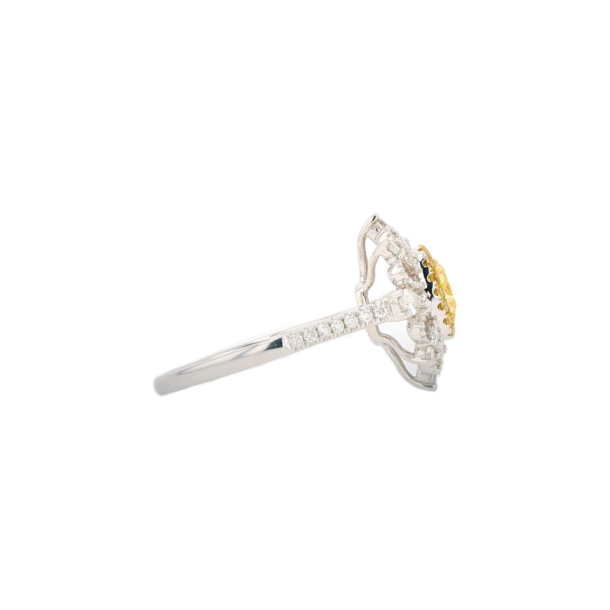 18KG 1.03ct Natural Untreated Yellow Diamond Ring