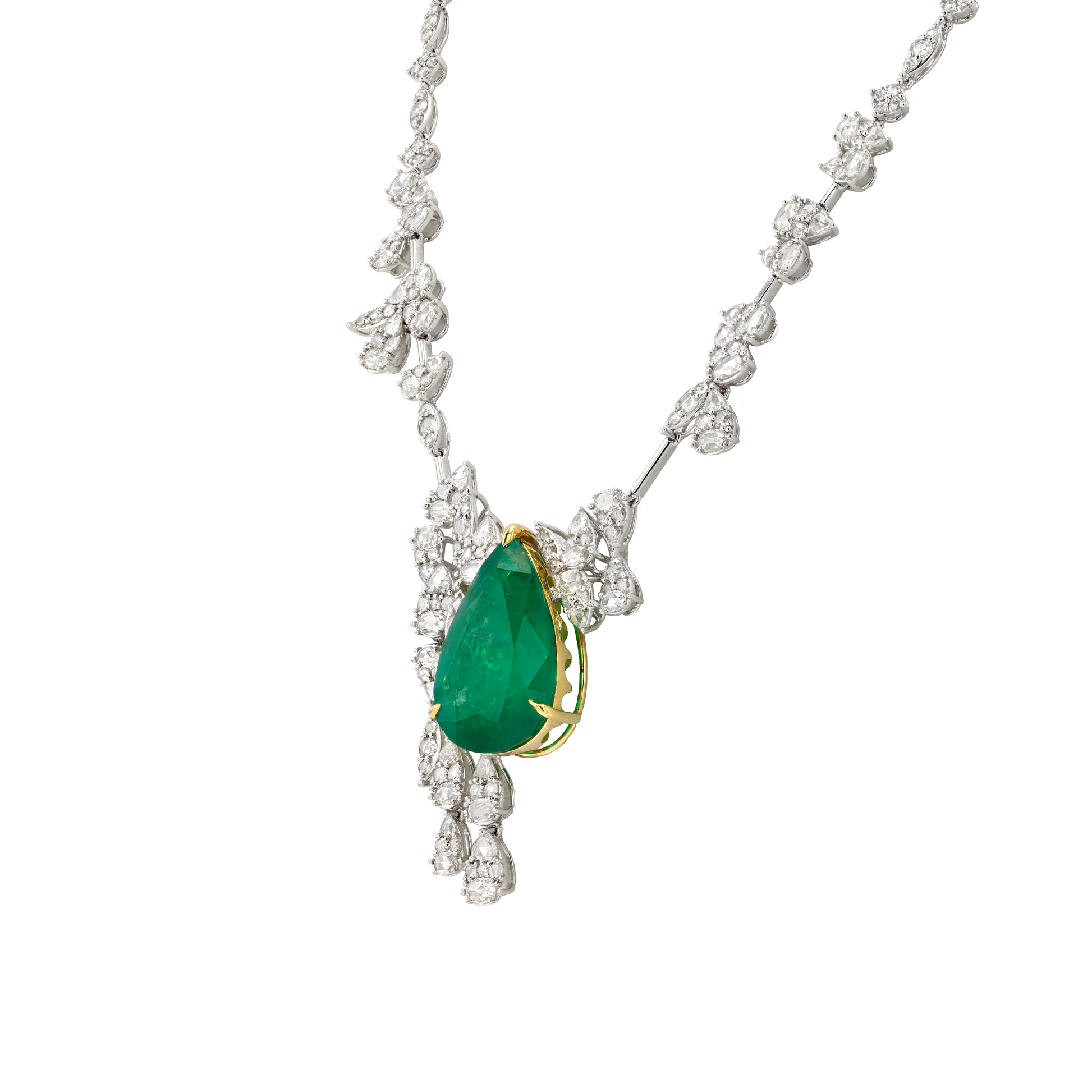 18KG Natural Vivid Green Emerald Diamond Necklace
