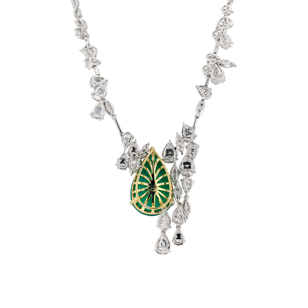 18KG Natural Vivid Green Emerald Diamond Necklace