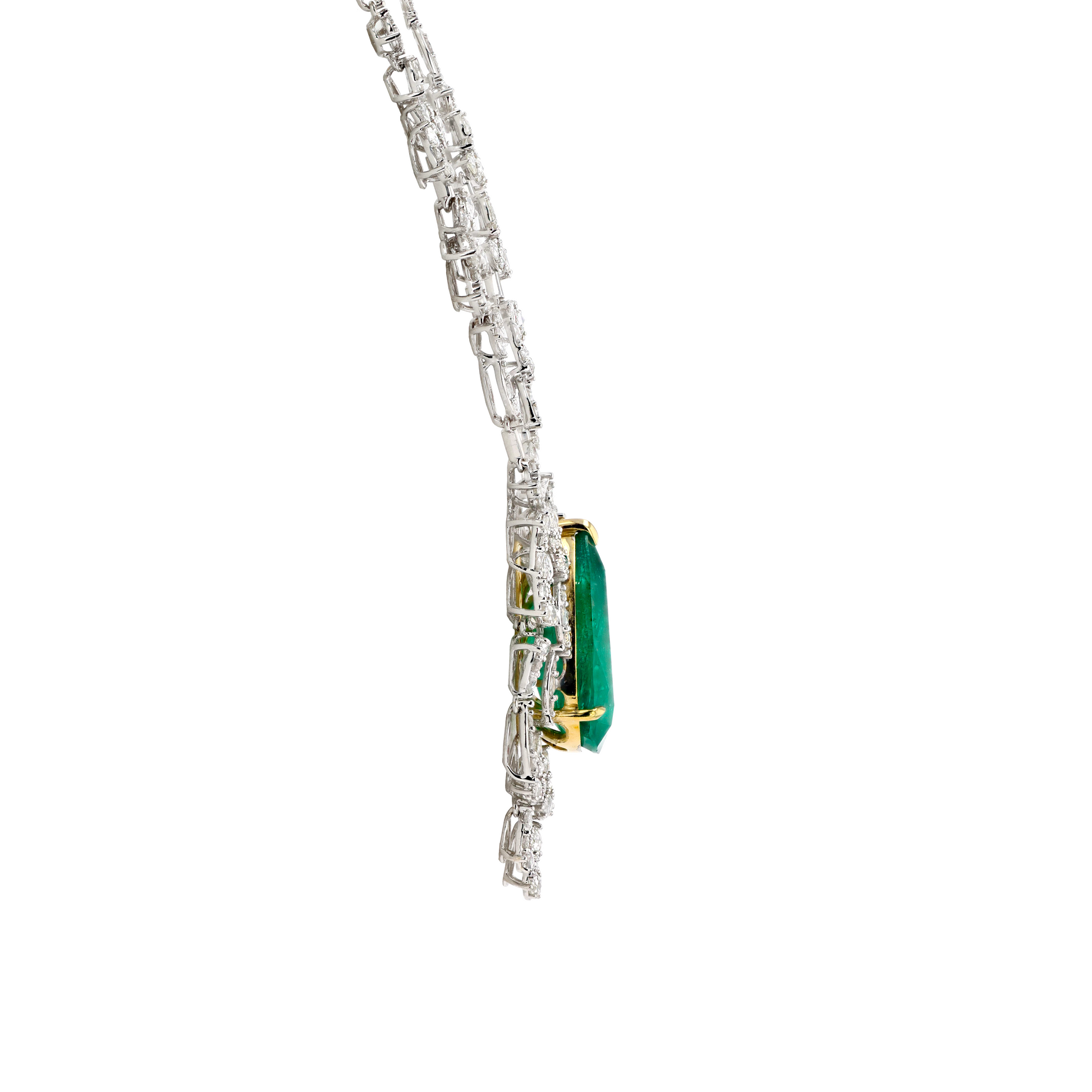 18KG Natural Vivid Green Emerald Diamond Necklace