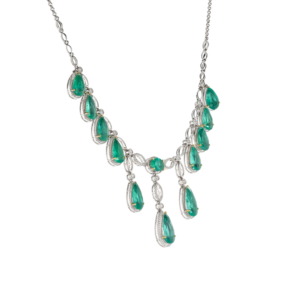 18KG Natural Green Emerald Diamond Necklace
