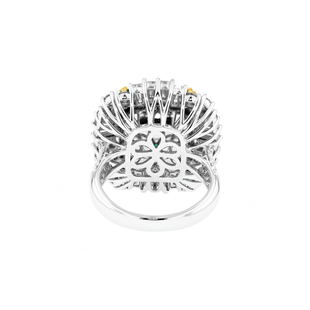 18KG Natural Green Emerald Diamond Ring