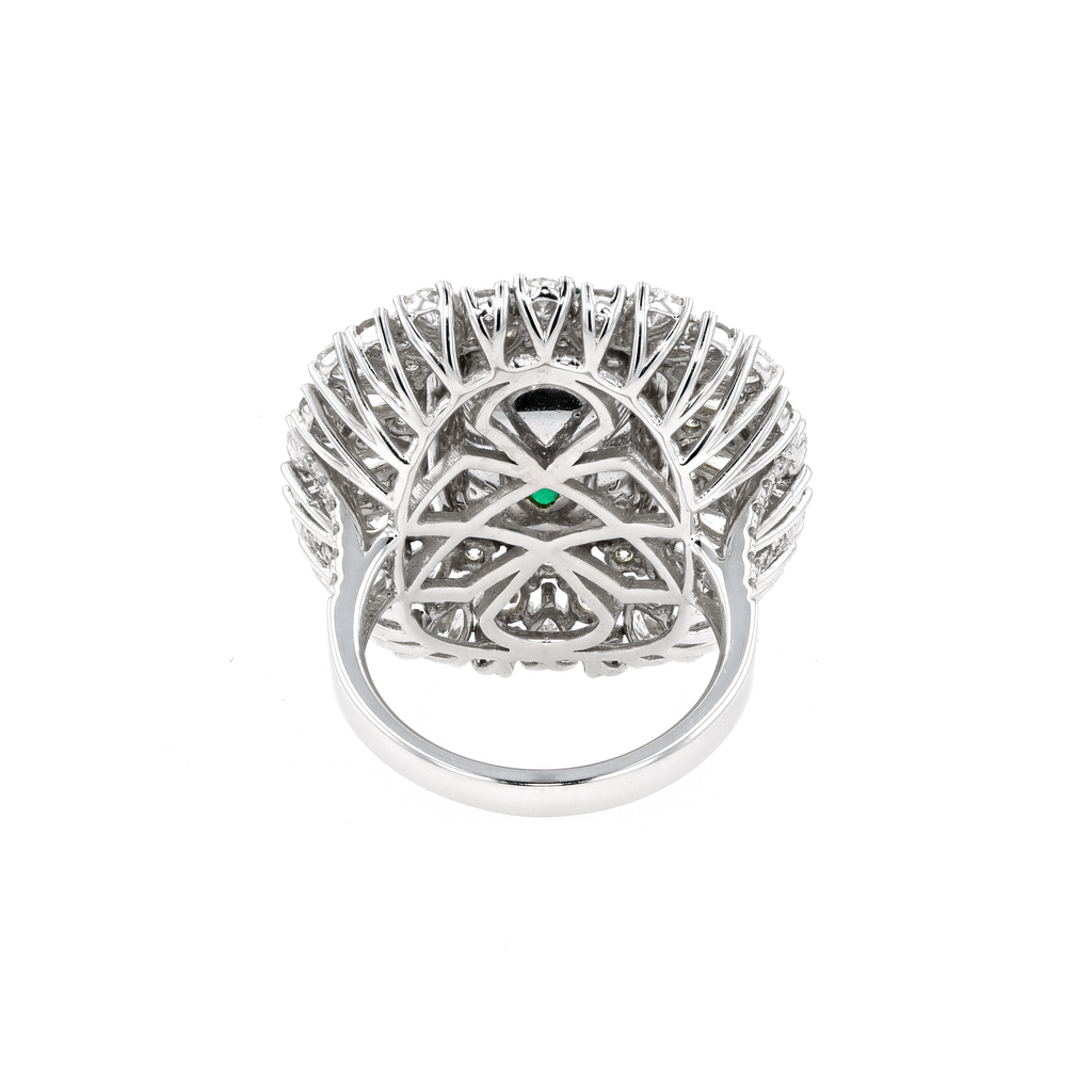 18KG Natural Green Emerald Diamond Ring