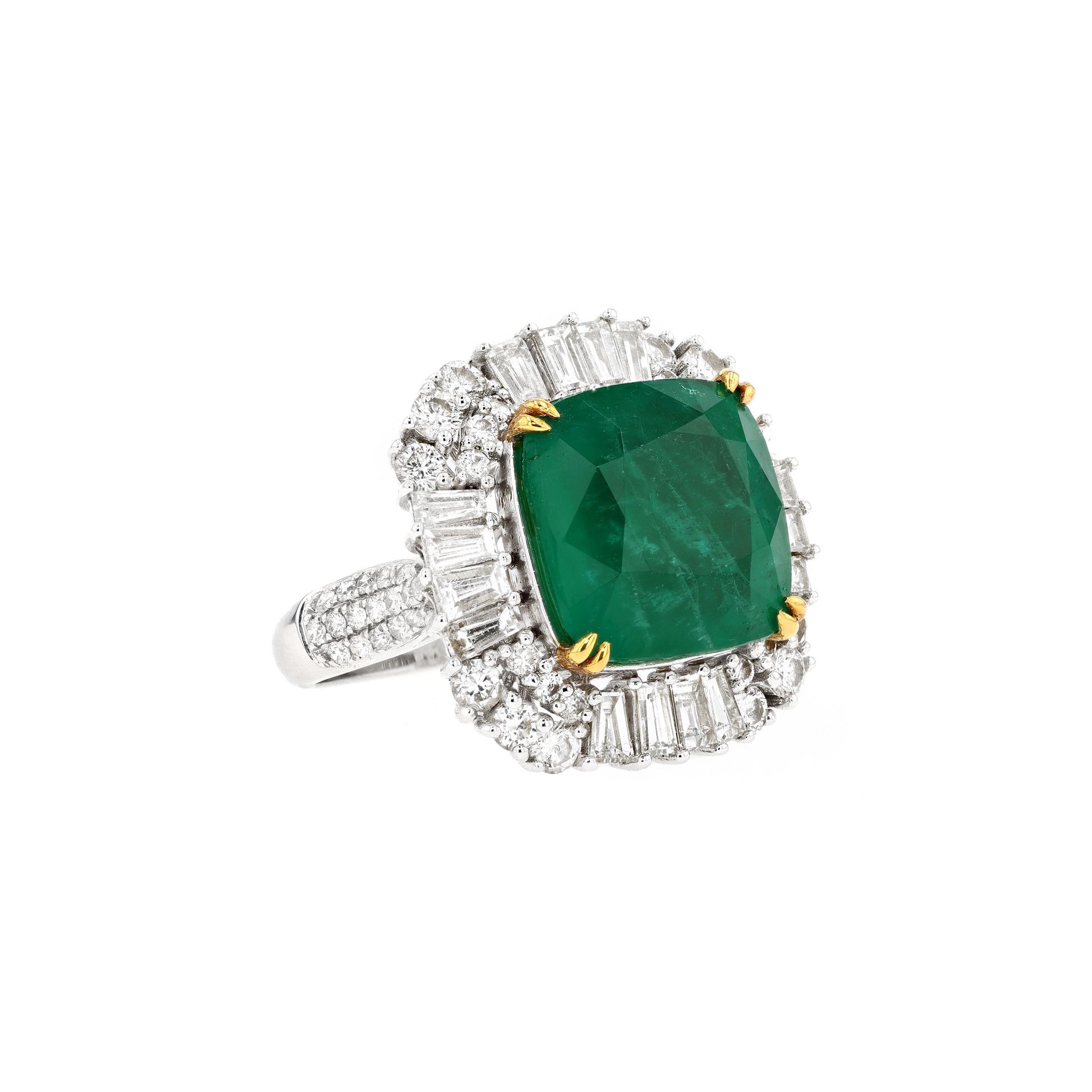 18KG Natural Green Emerald Diamond Ring