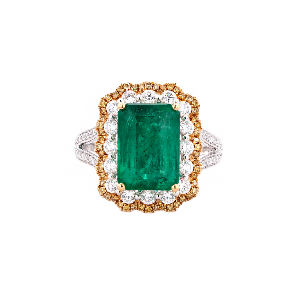 18KG Natural Green Emerald Diamond Ring