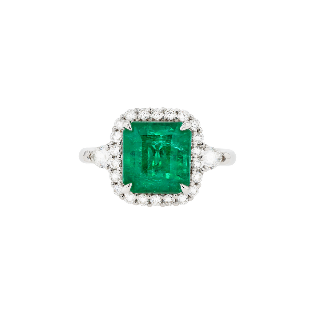 18KG Natural Green Emerald Diamond Ring