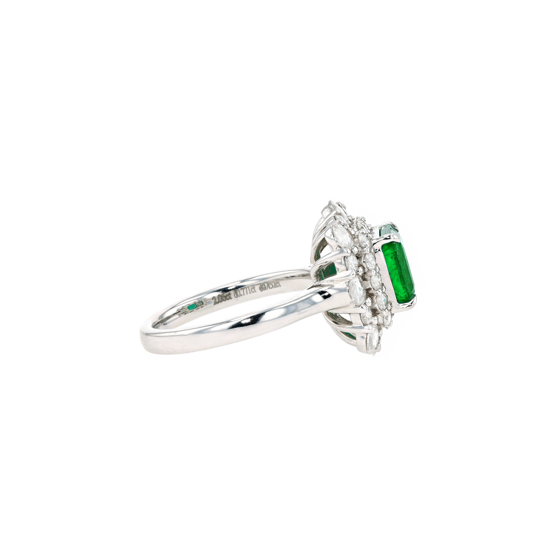 18KG Natural Green Emerald Diamond Ring