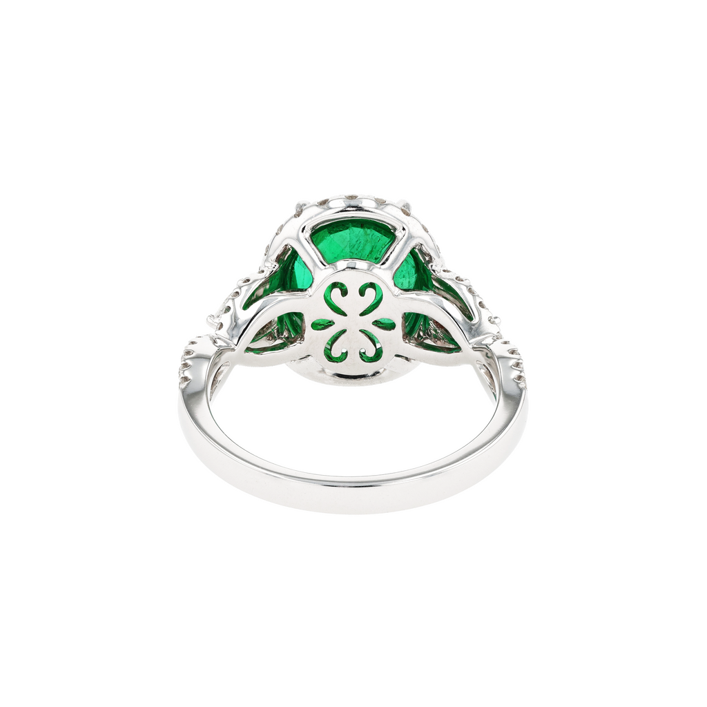18KG Natural Green Emerald Diamond Ring