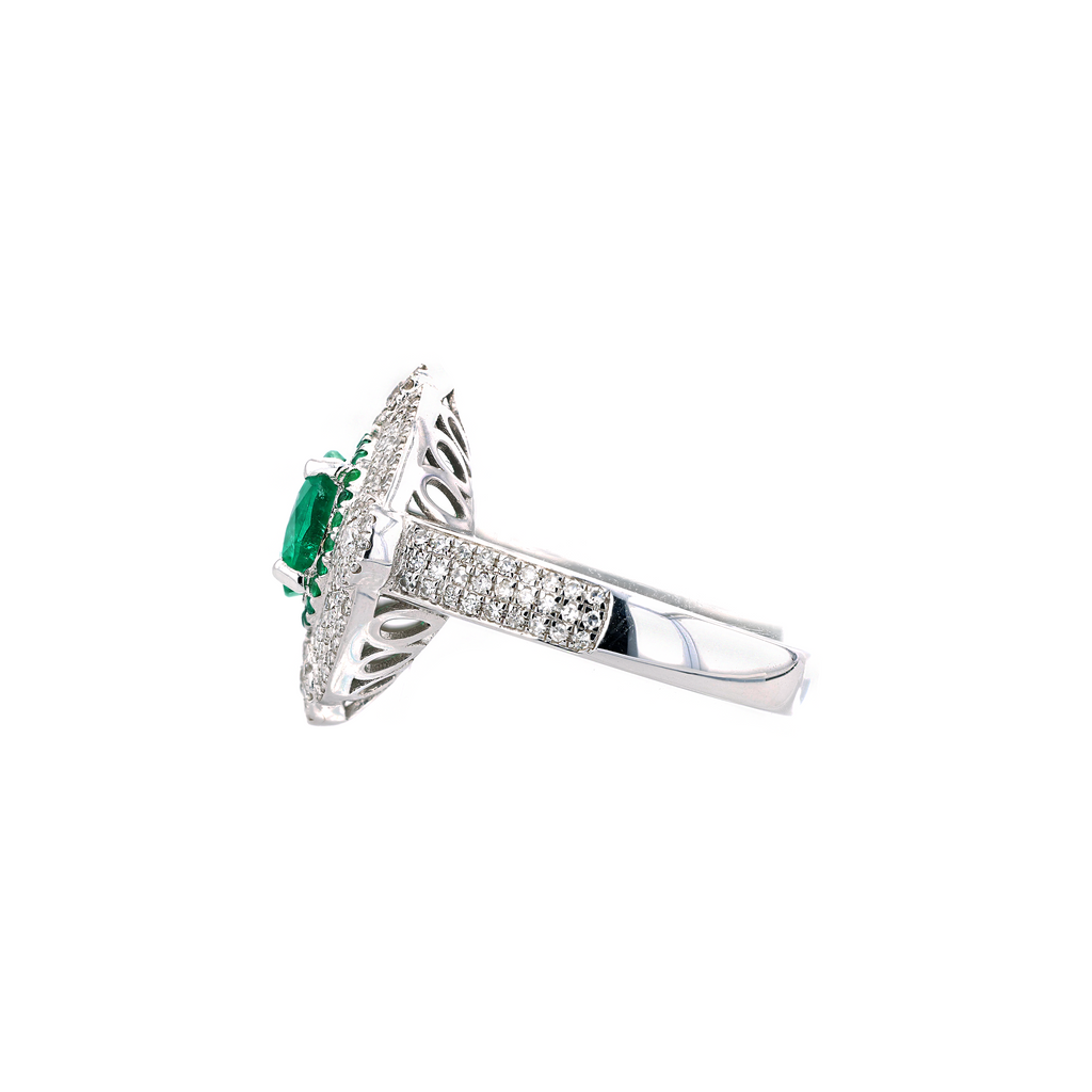 18KG Natural Green Emerald Diamond Ring
