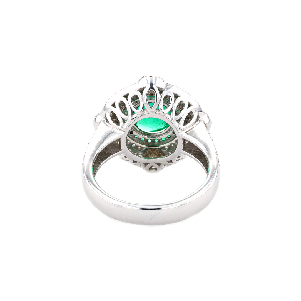 18KG Natural Green Emerald Diamond Ring