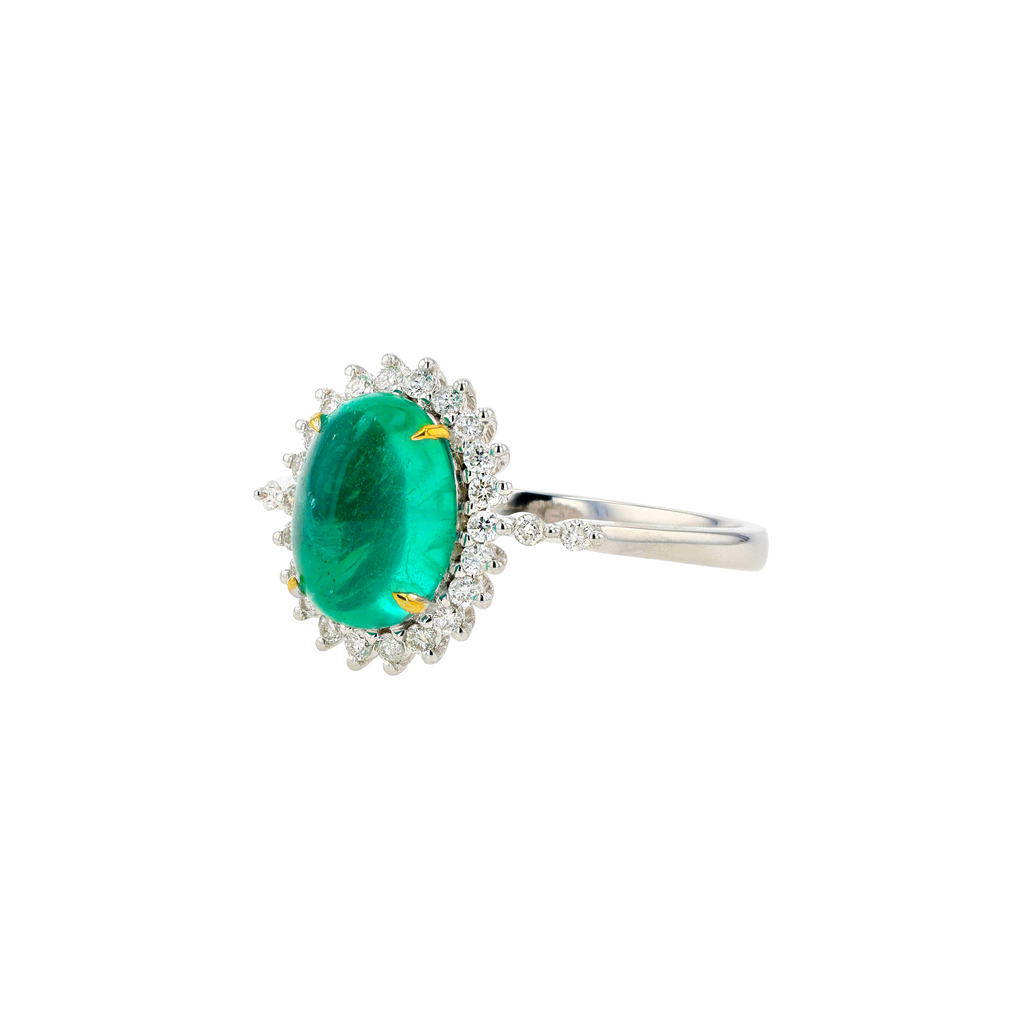 18KG Natural Green Emerald Diamond Ring