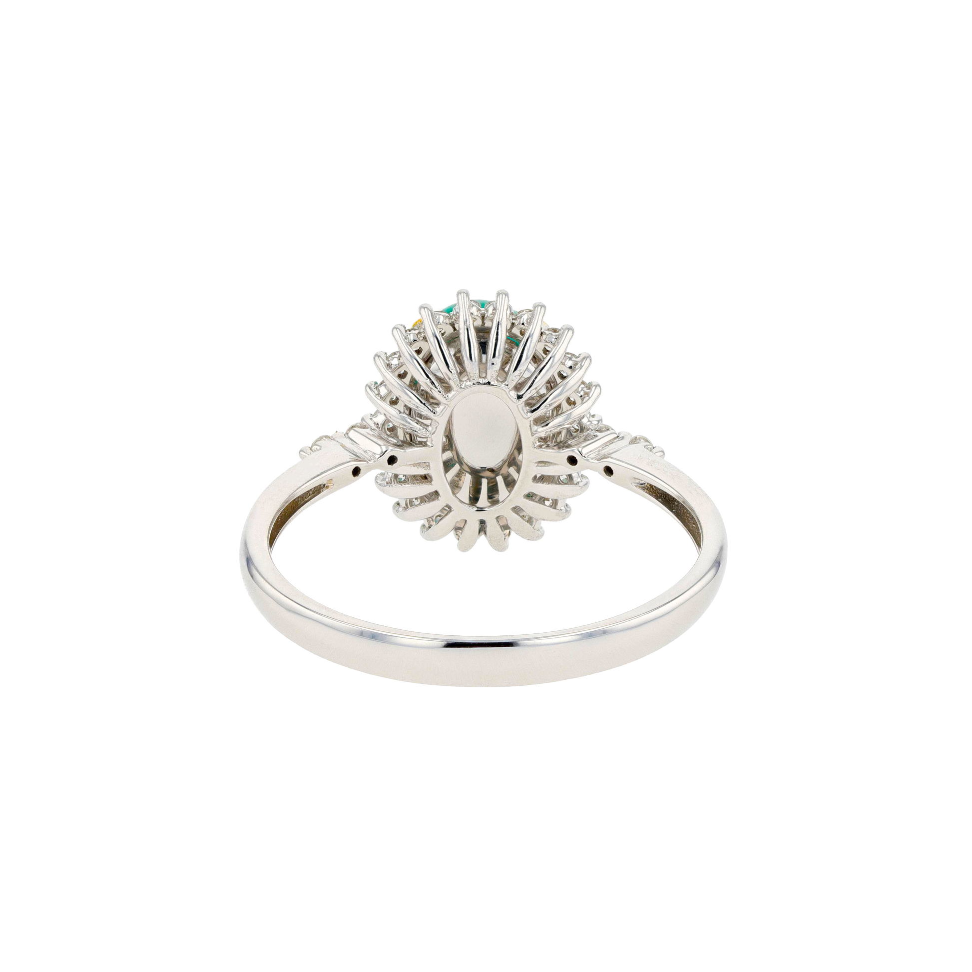 18KG Natural Green Emerald Diamond Ring