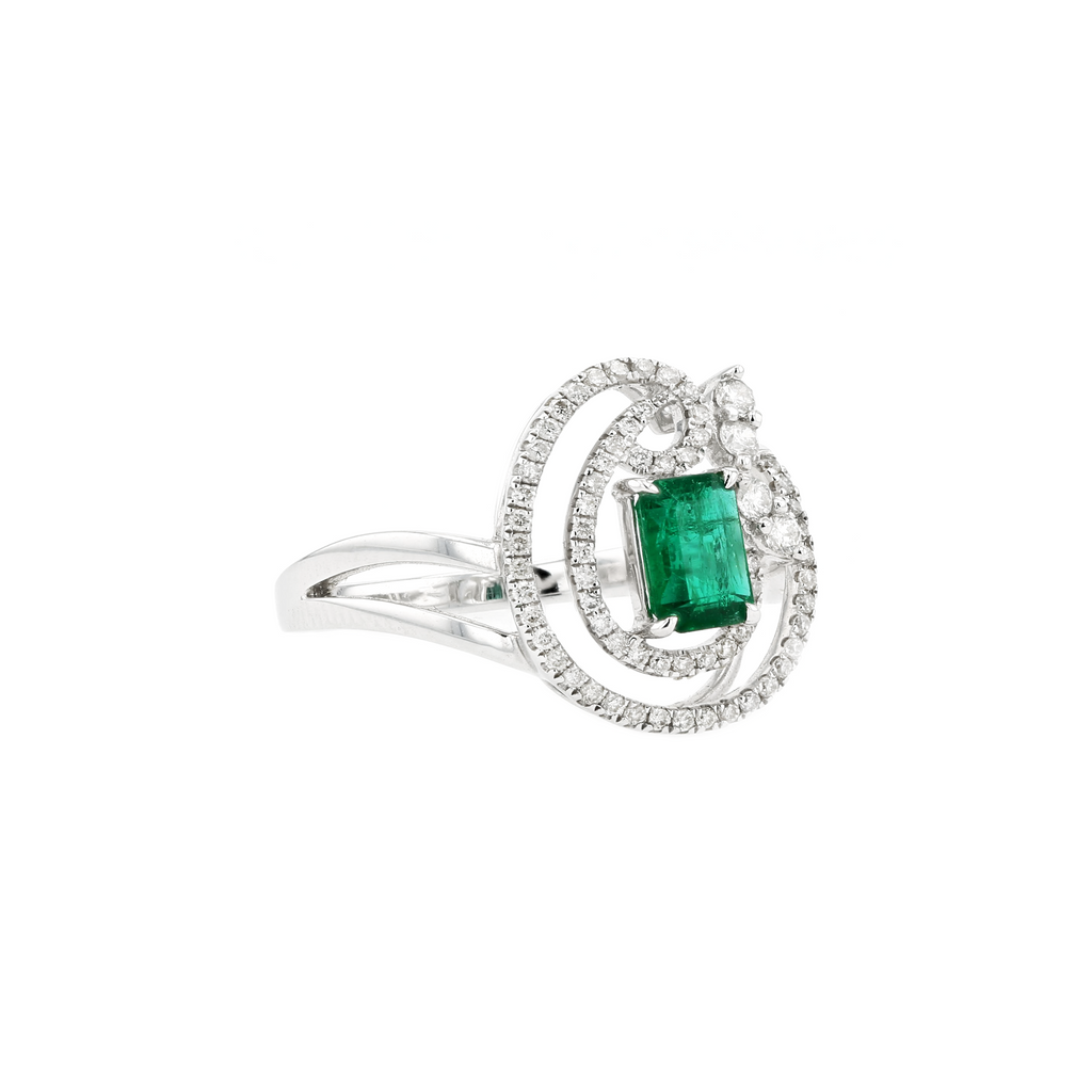 18KG Natural Green Emerald Diamond Ring