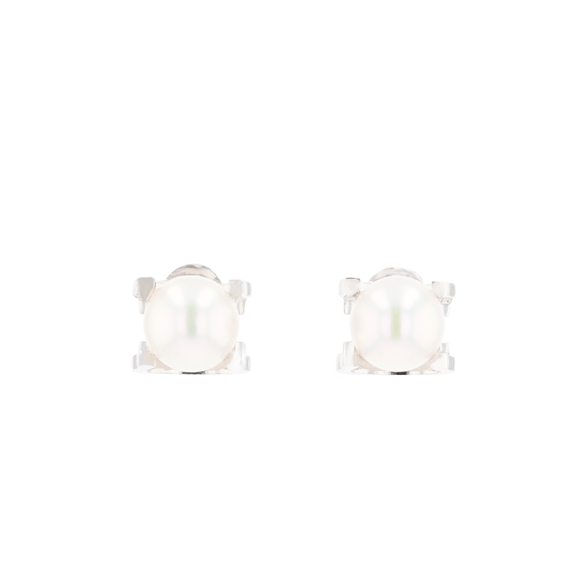 18KG 6.5-6.9mm Japanese Akoya Pearl Studs Earrings