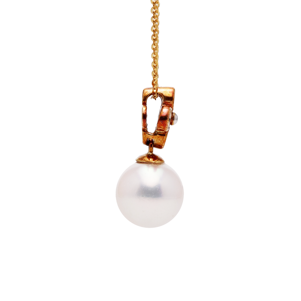 18KG 8.0mm Premier Japanese Akoya Pearl Natural Diamond Necklace