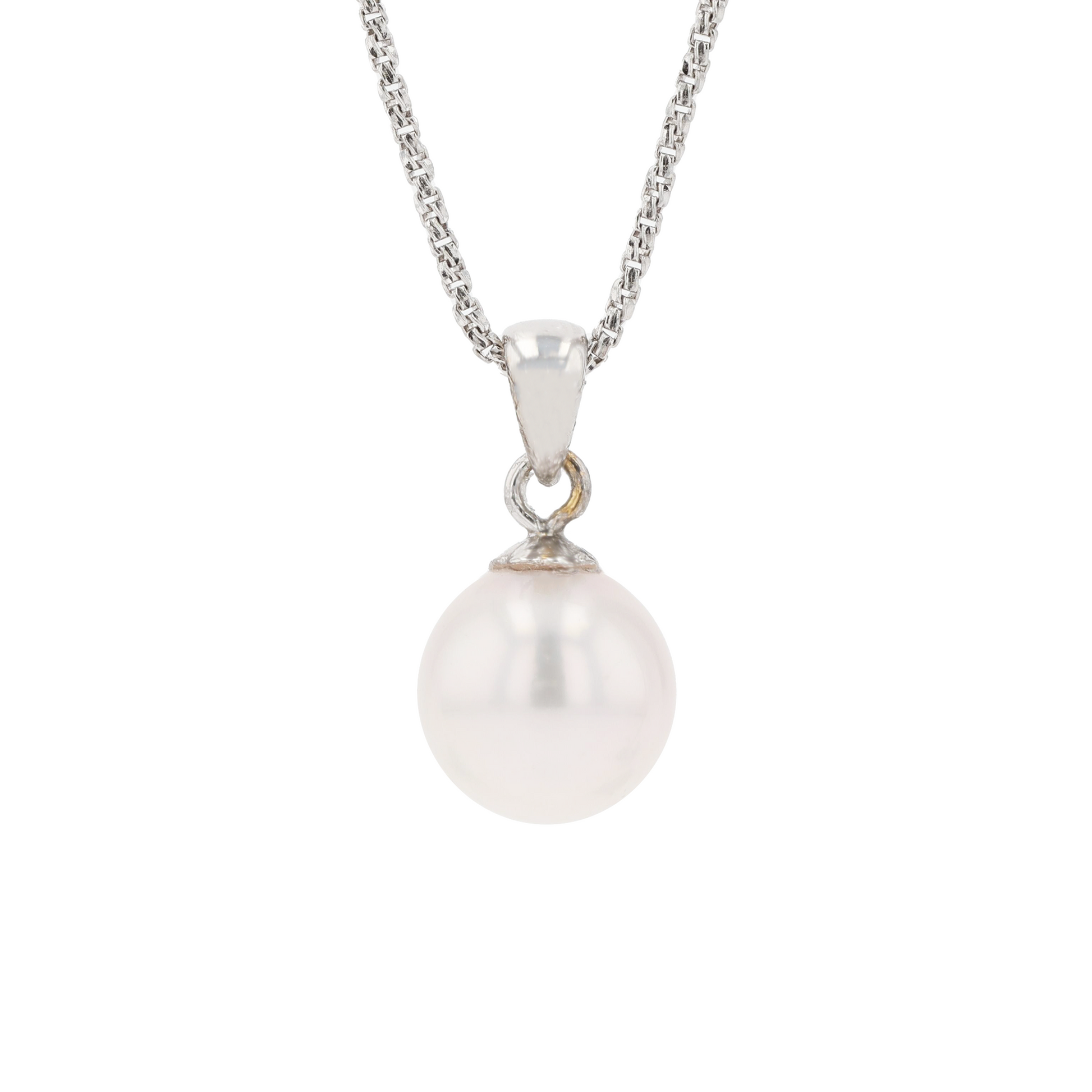 18KG 8.0-8.4mm Japanese Akoya Pearl Necklace