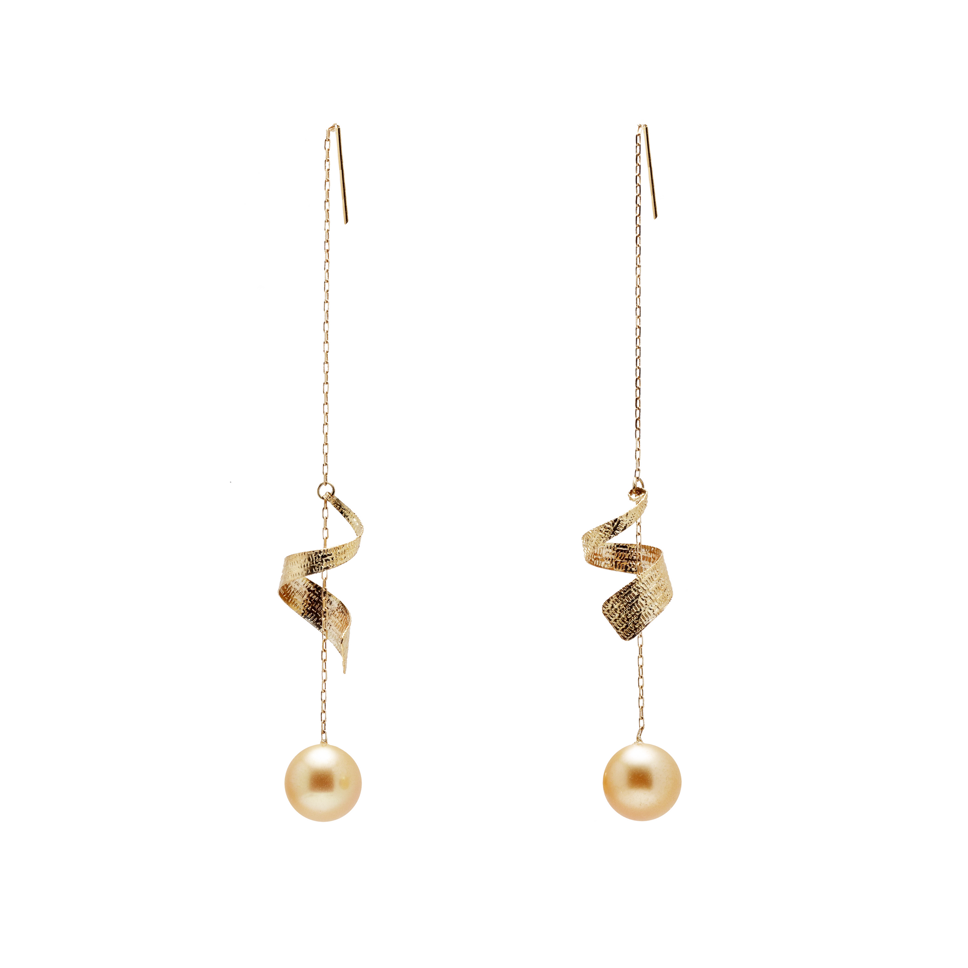 18KG 8.2/8.2g Natural Color South Sea Golden Pearl Earrings