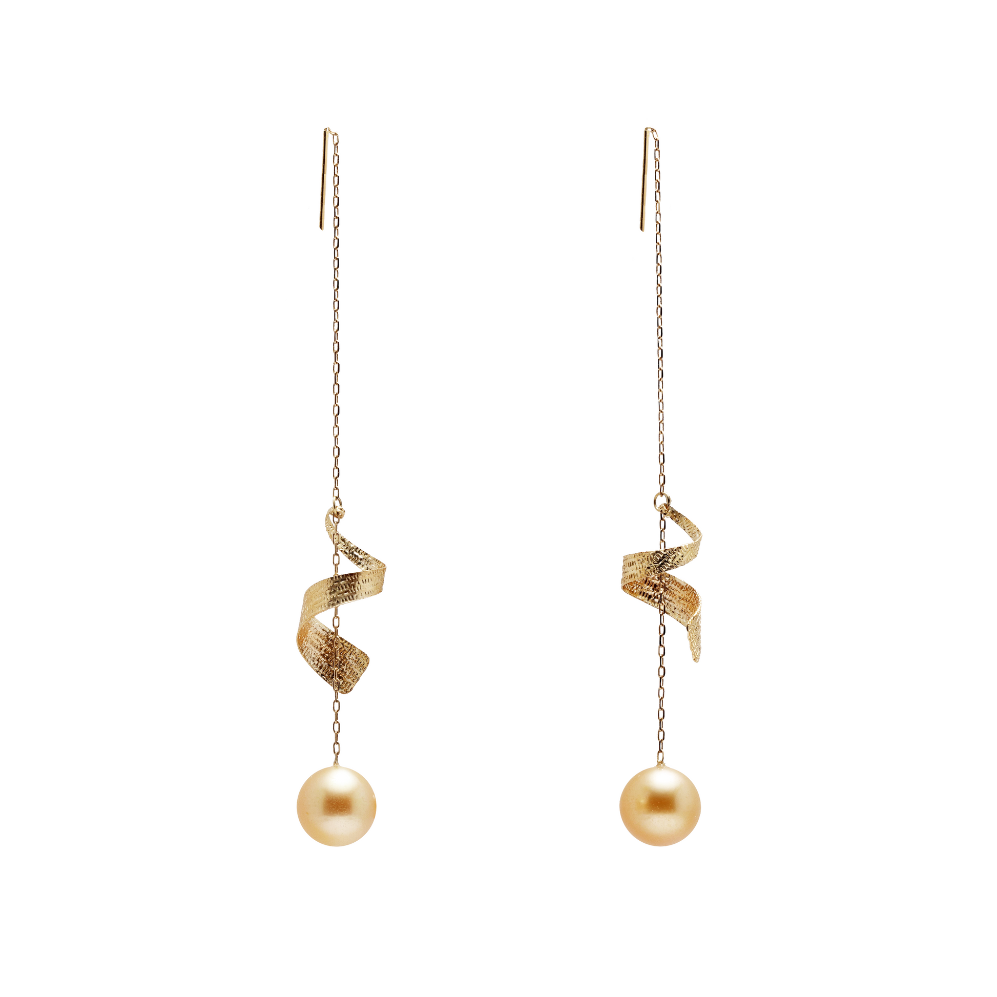 18KG 8.2/8.2g Natural Color South Sea Golden Pearl Earrings