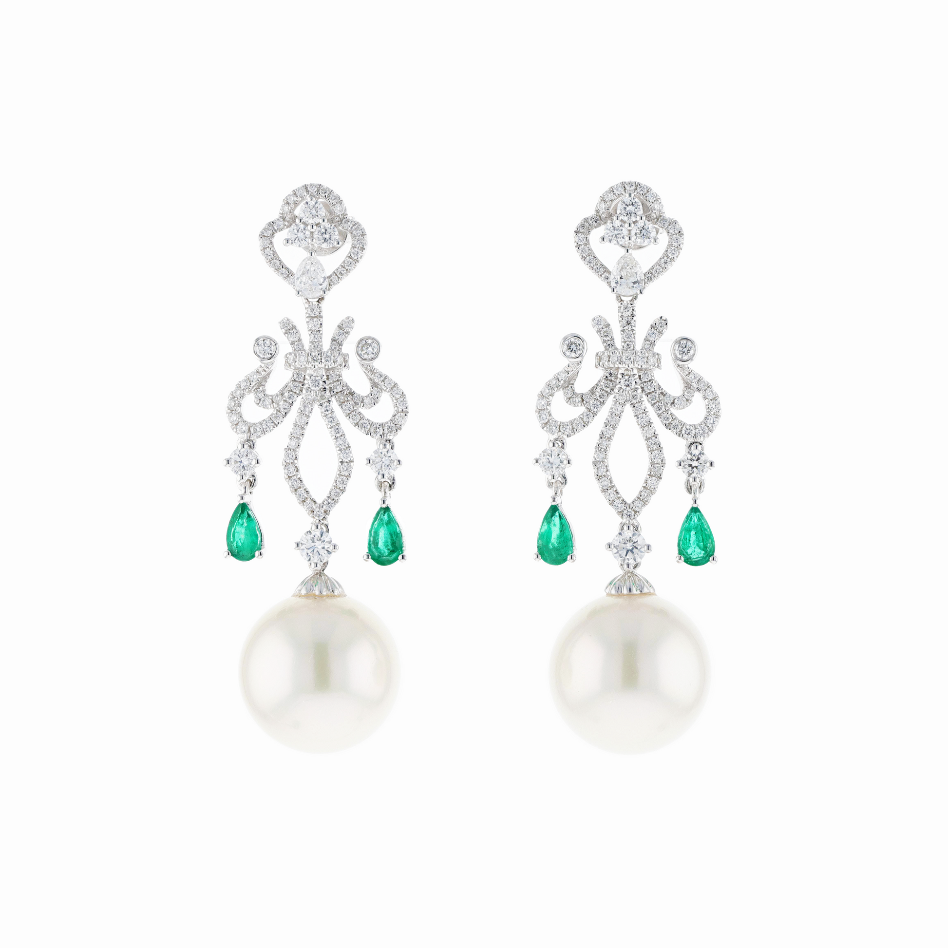 18KG 12.9/12.9mm Natural Color South Sea White Pearl Emerald Diamond Earrings