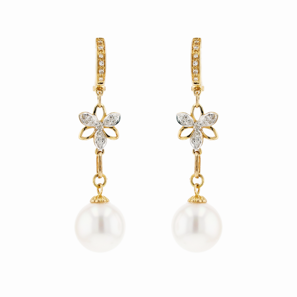 14KG 11.1/11.3mm Natural Color South Sea White Pearl Diamond Earrings
