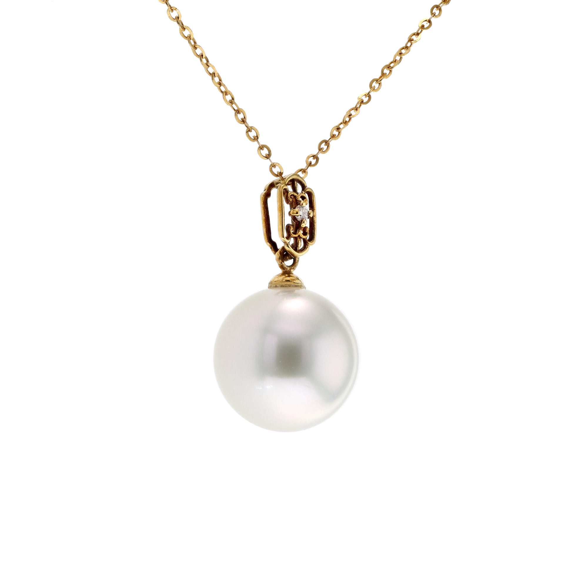 18KG 11.2mm Natural Color South Sea White Pearl Diamond Necklace