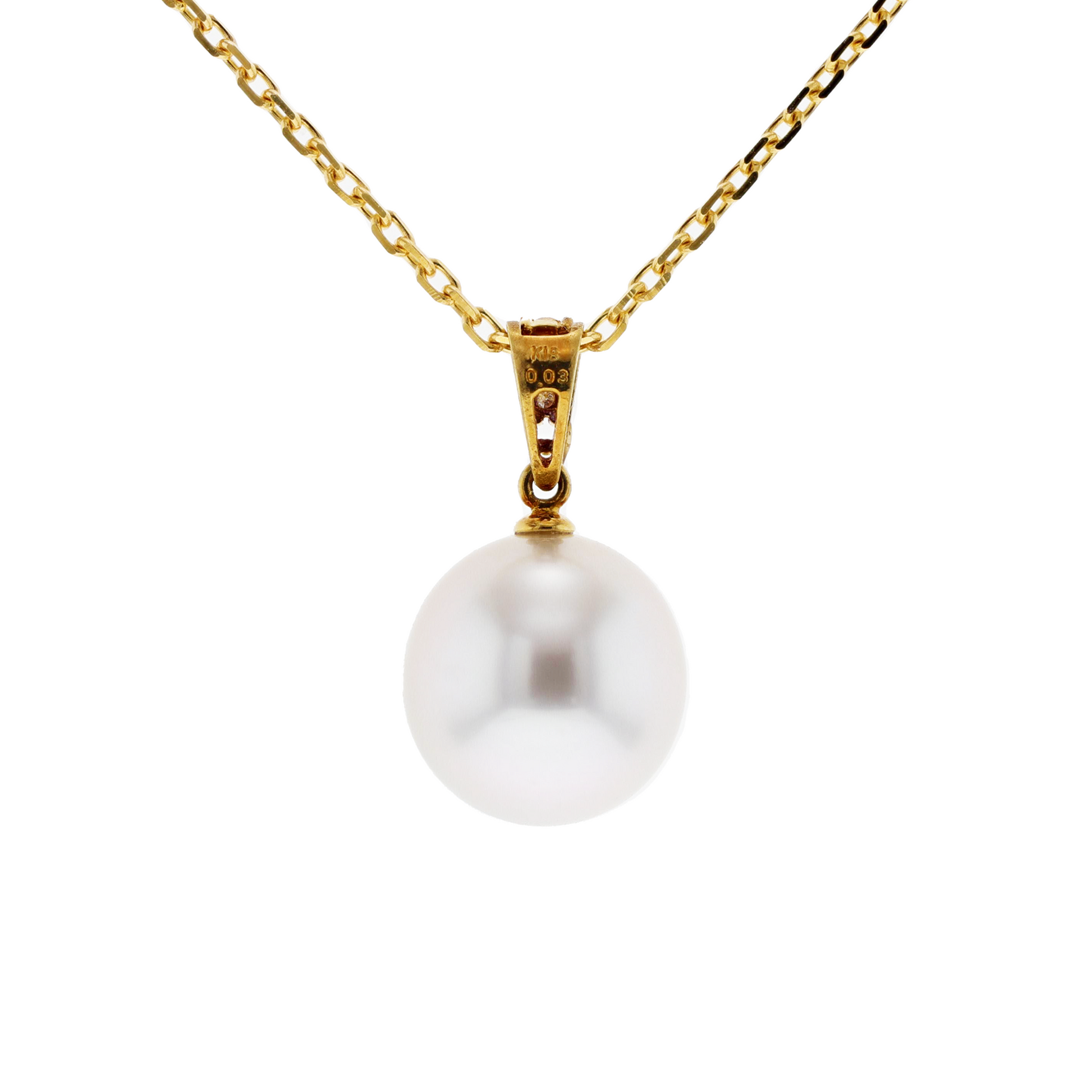 18KG 10.7x11.0mm Natural Color South Sea White Pearl Diamond Necklace