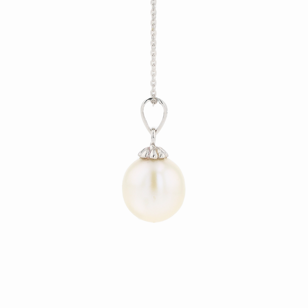 18KG 9-10mm Natural Color South Sea White Pearl Necklace