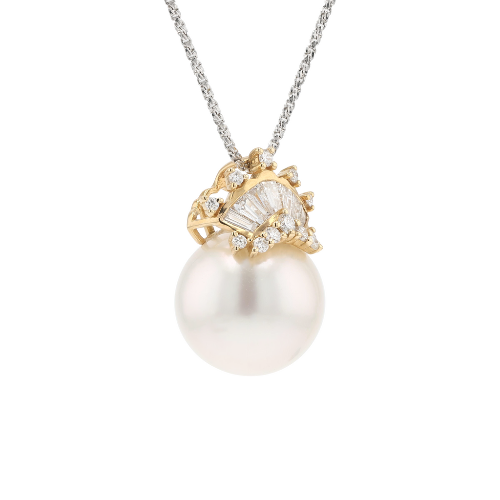 18KG 12.6mm South Sea White Pearl Diamond Pendant