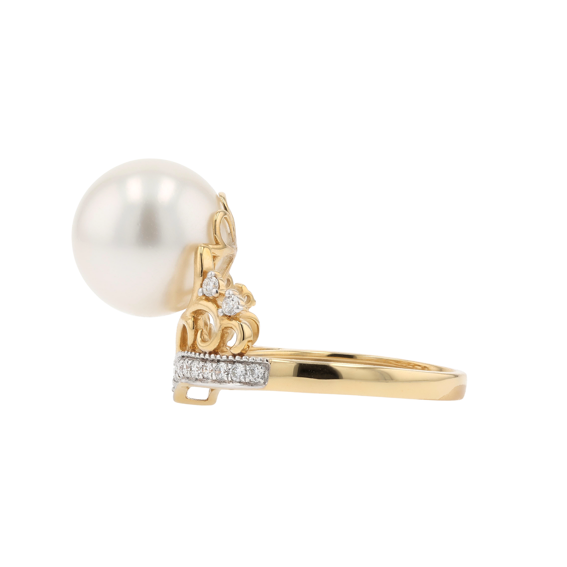 18KG 11.8mm South Sea White Pearl Diamond Ring