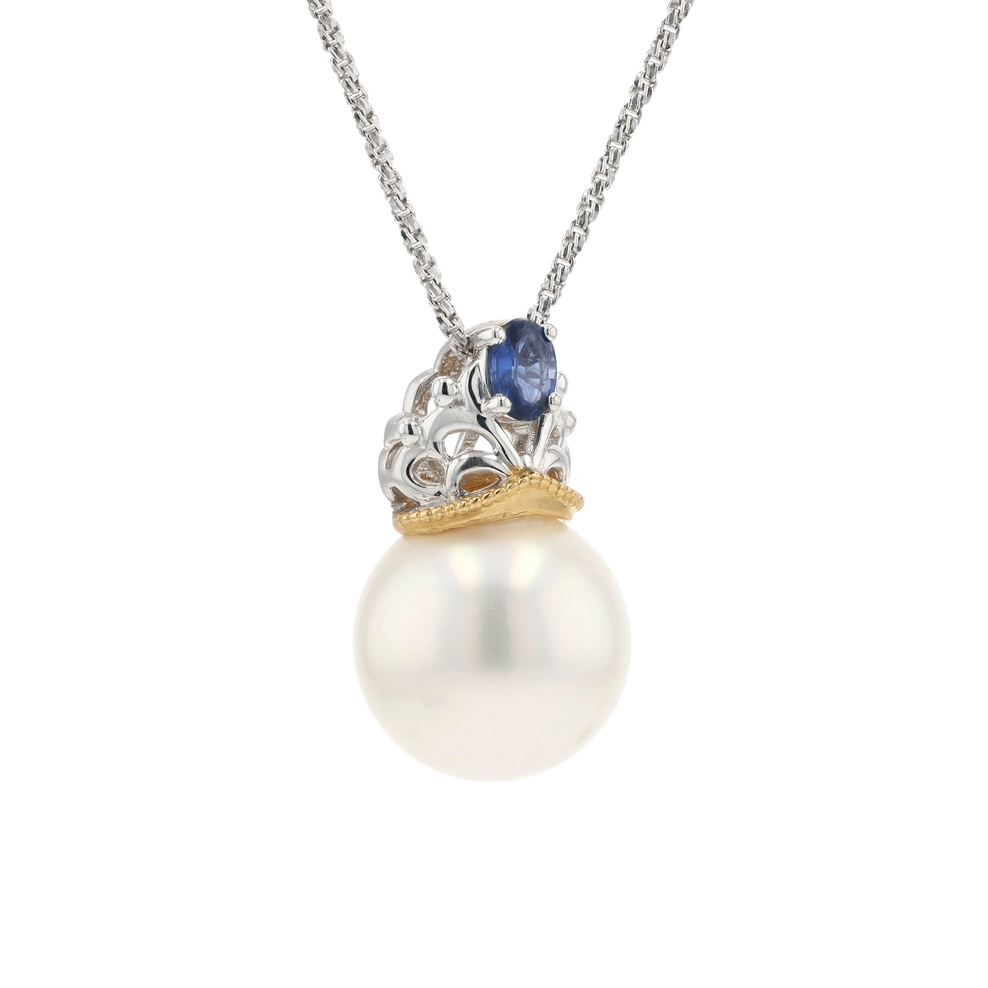 18KG 11.0mm South Sea White Pearl Sapphire Pendant
