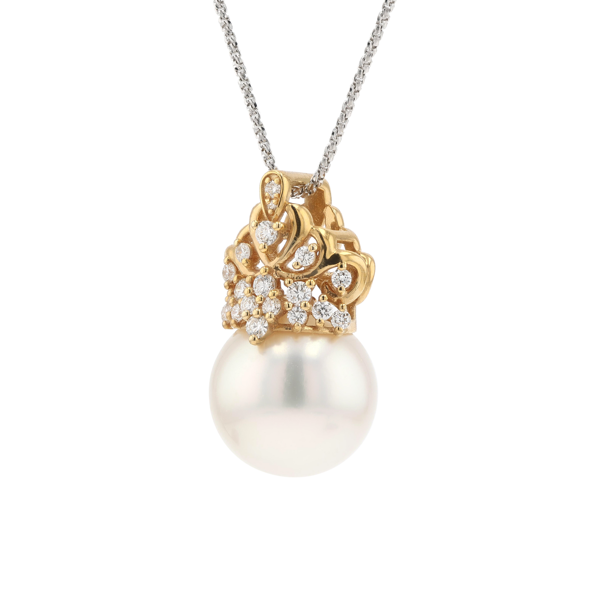 18KG 12.7mm South Sea White Pearl Diamond Pendant