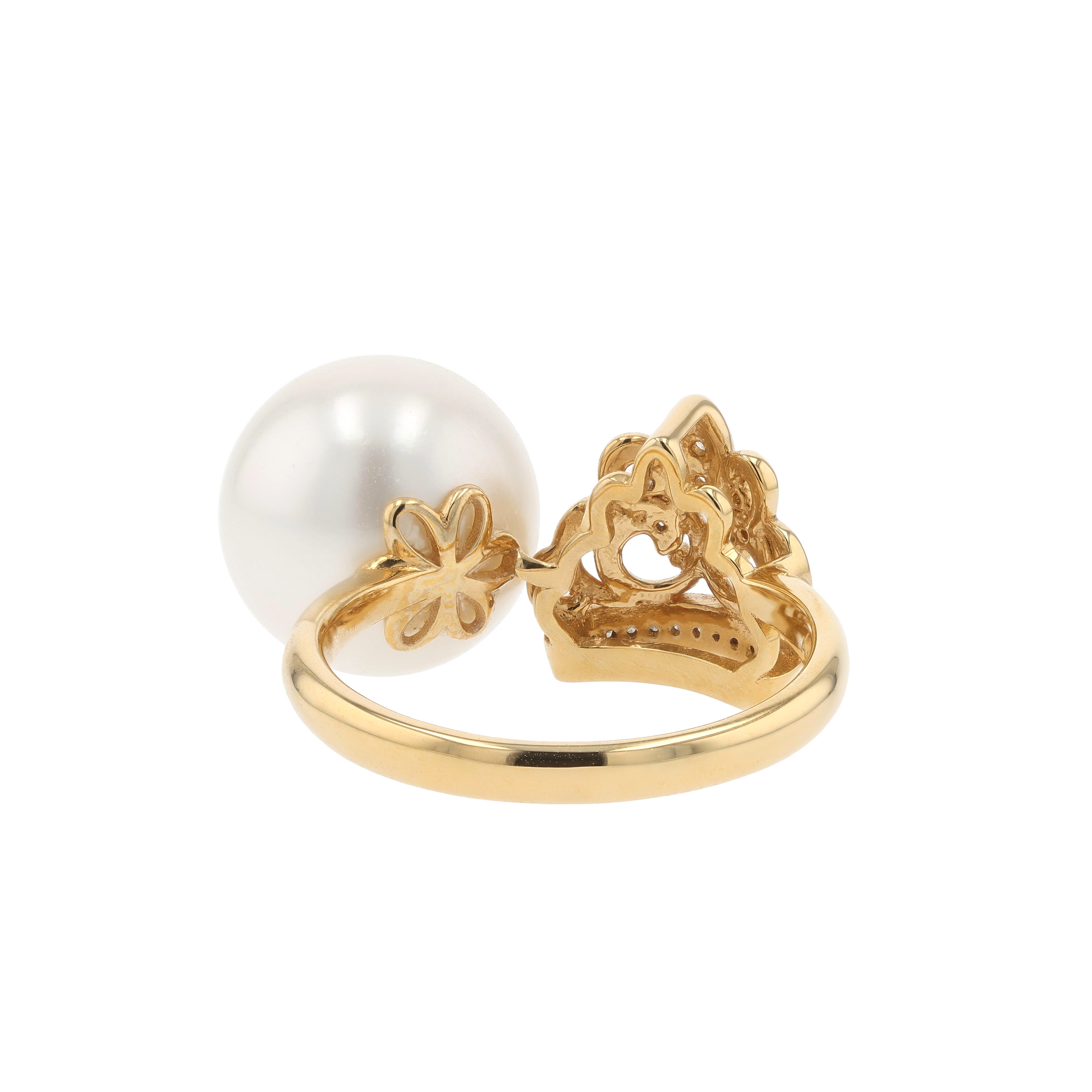 18KG 11.8mm South Sea White Pearl Diamond Ring