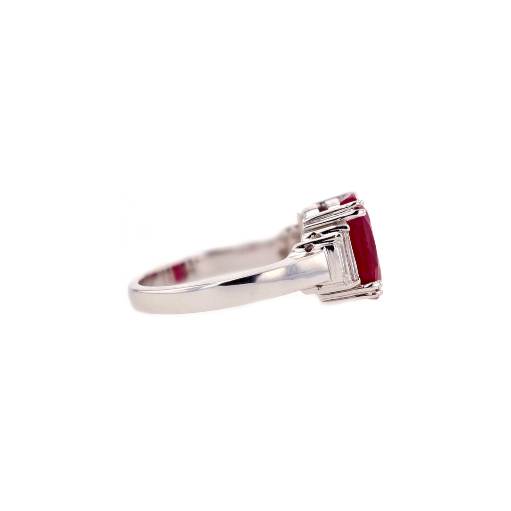 18KG Natural Unheated Red Ruby Diamond Ring