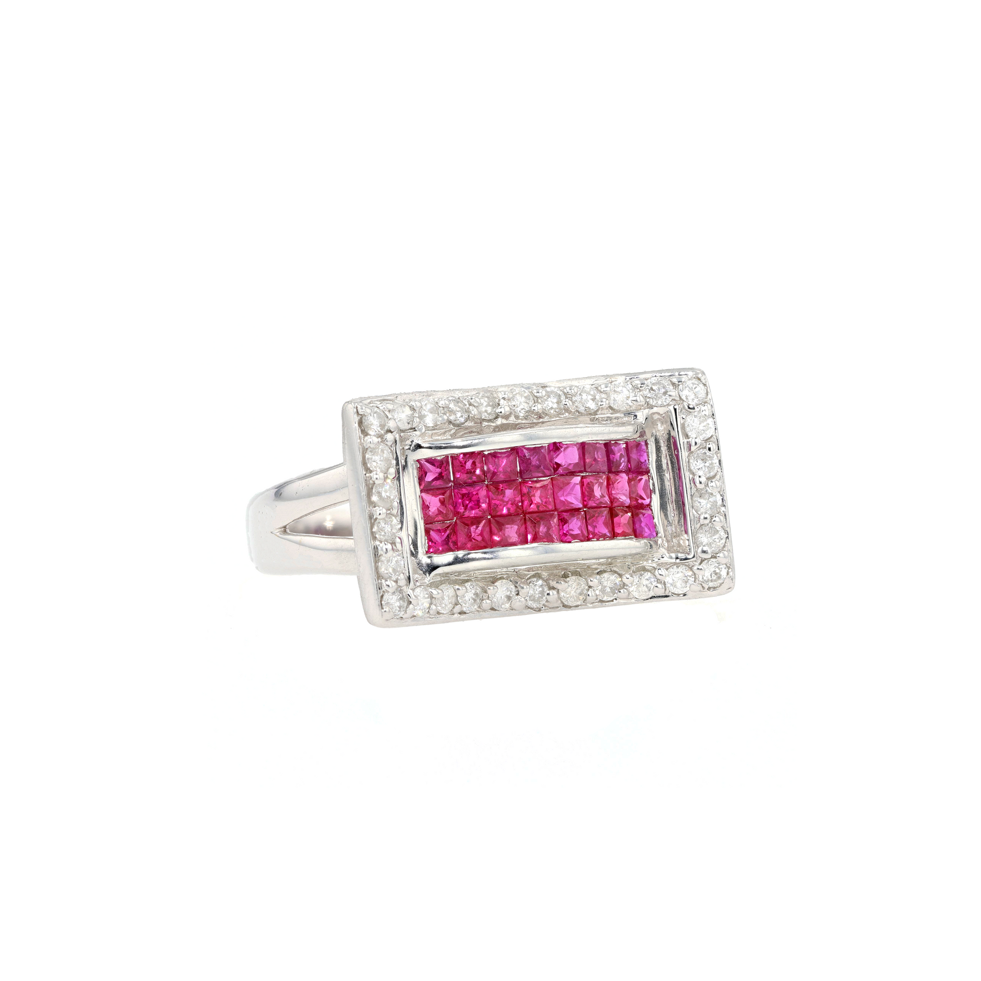 18KG Natural Red Ruby Diamond Ring
