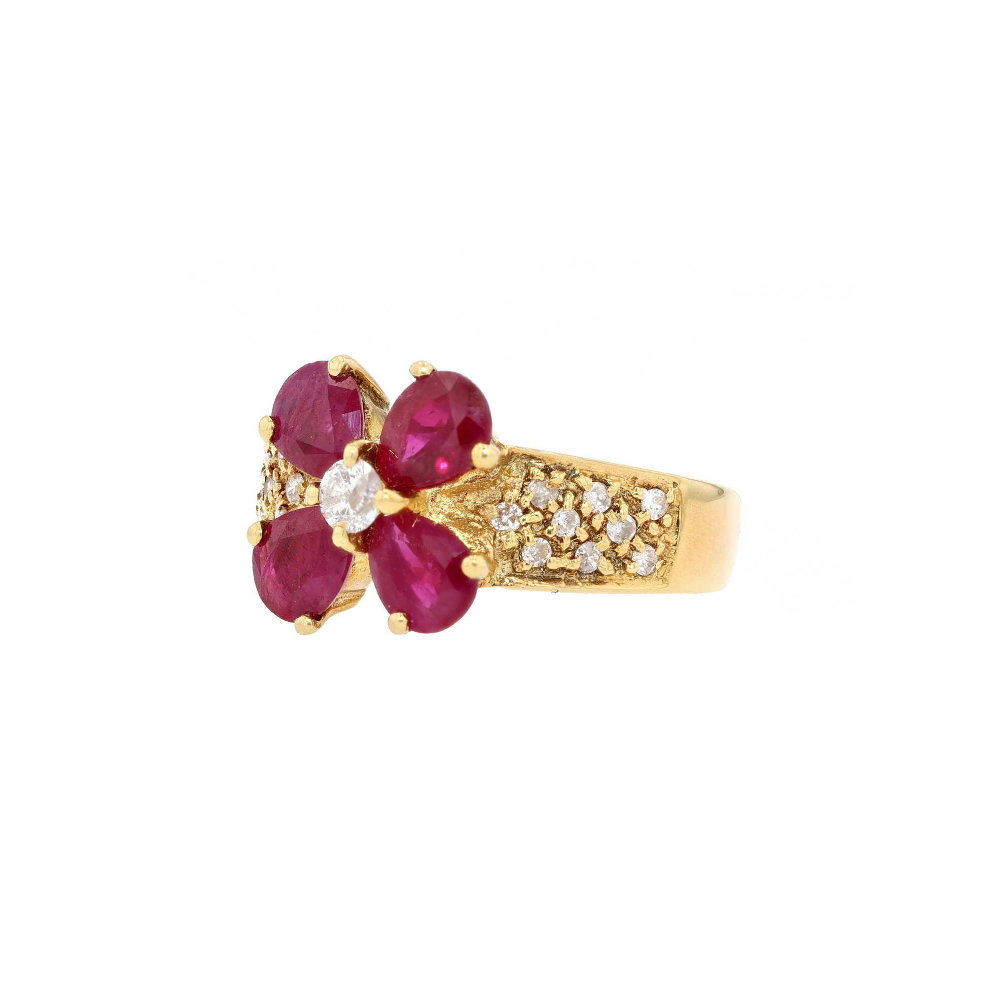 18KG Natural Red Ruby Diamond Ring