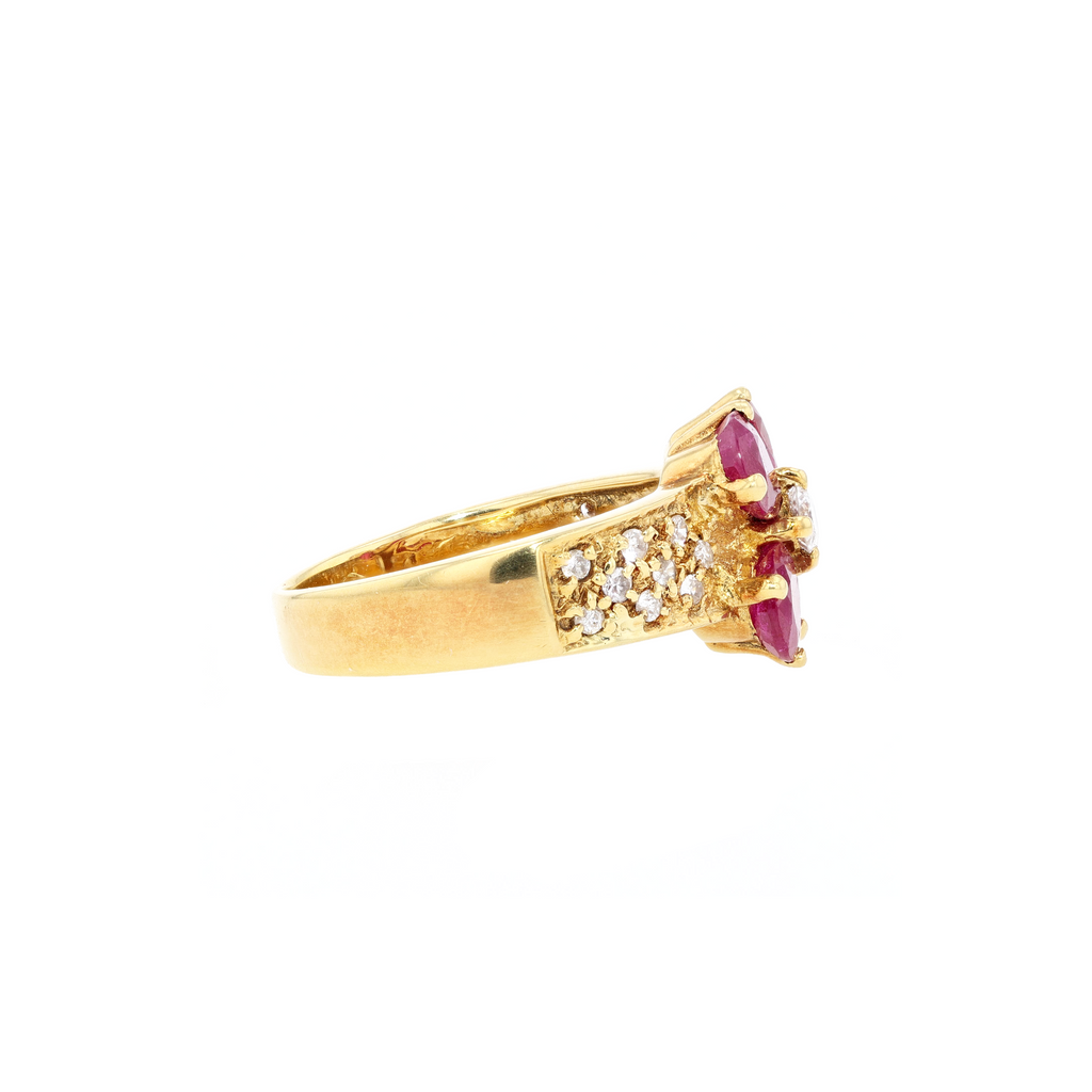 18KG Natural Red Ruby Diamond Ring