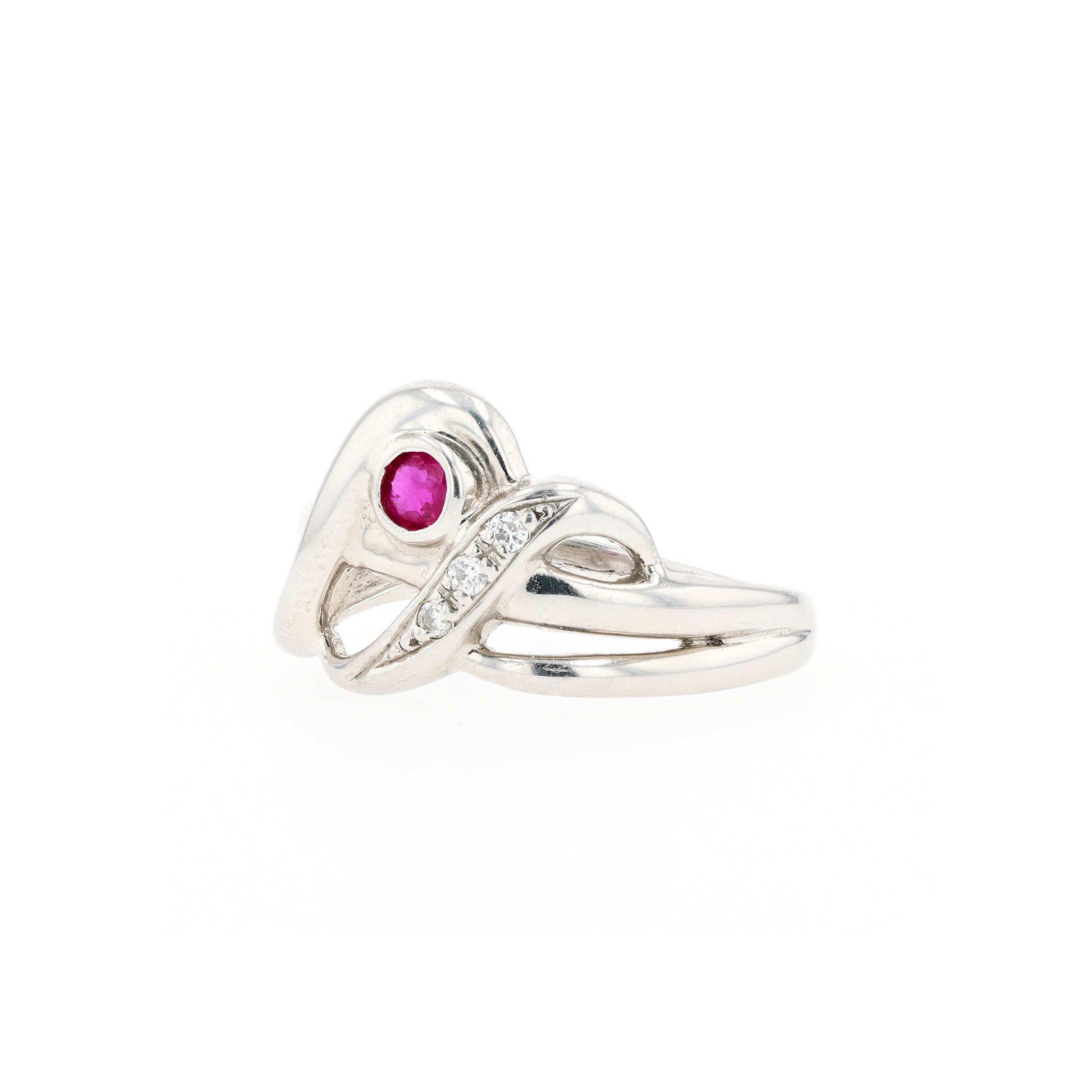 PT850 Natural Unheated Red Ruby Diamond Ring