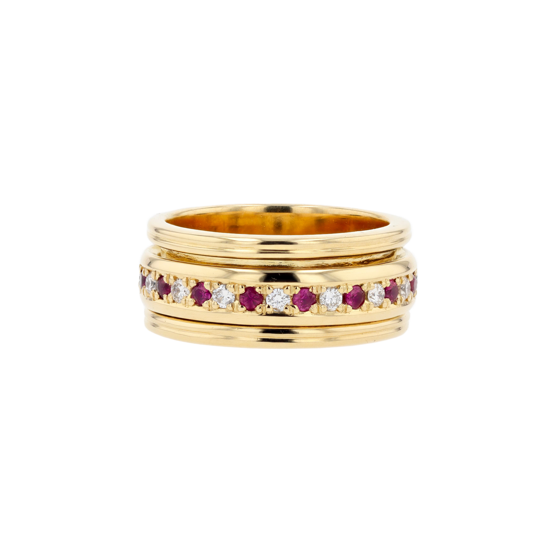 18KG Natural Red Ruby Diamond Ring