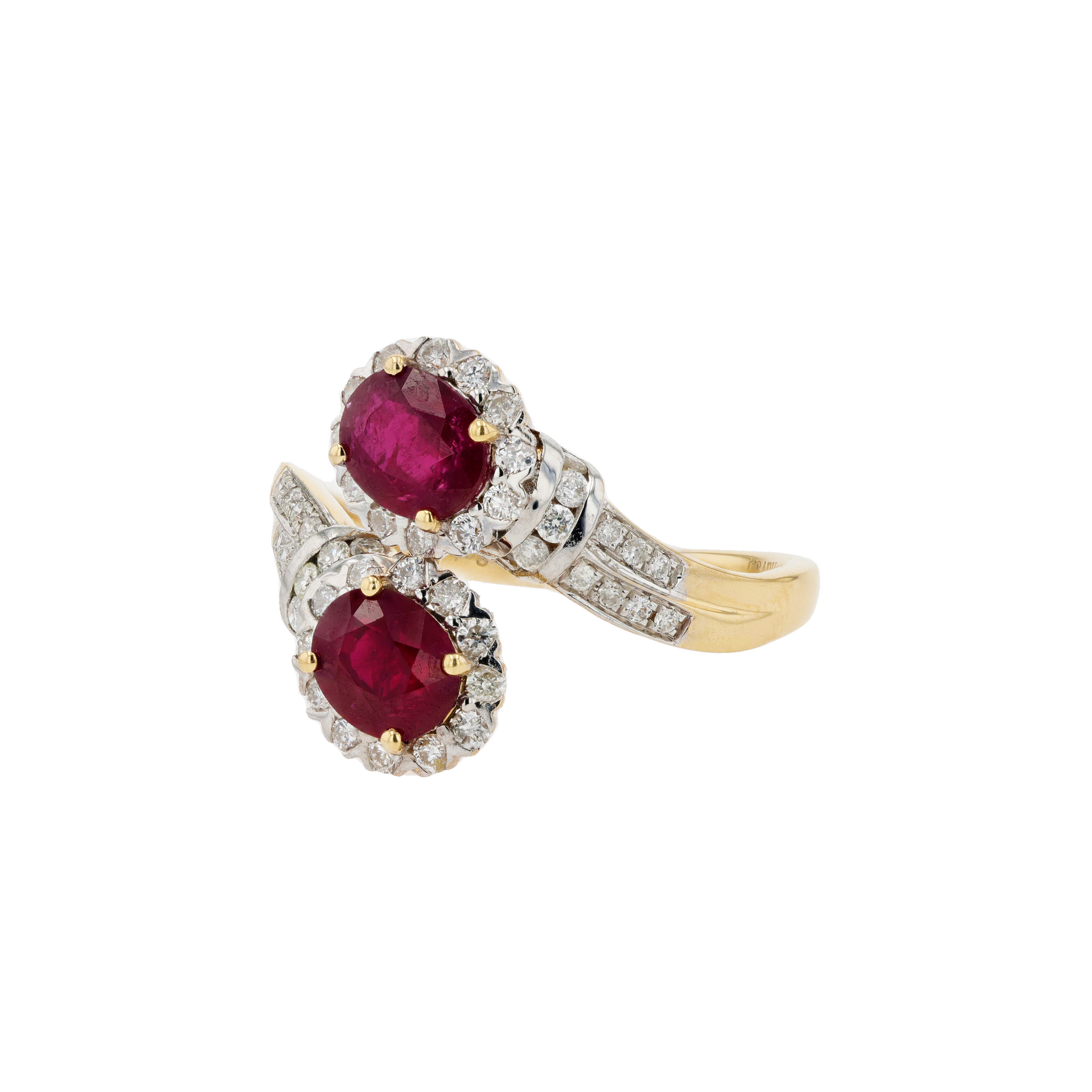 18KG Natural Vivid Deep Red Ruby Diamond Ring