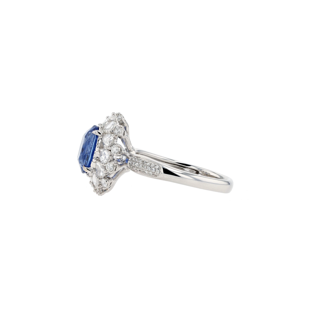 18KG Natural Vibrant Cornflower Blue Sapphire Diamond Ring