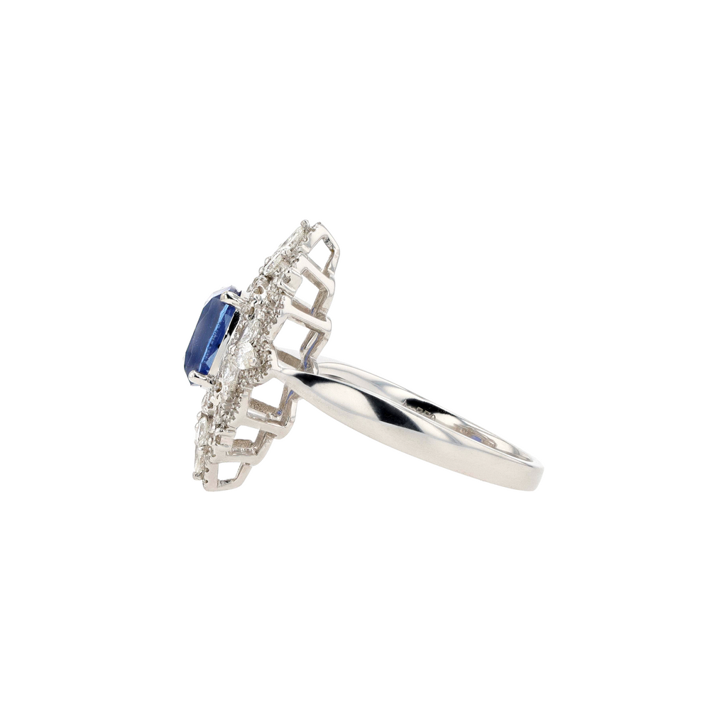 18KG Natural Cornflower Blue Sapphire Diamond Ring