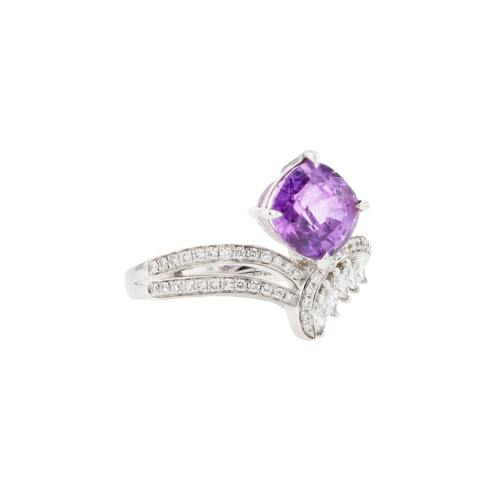 18KG Natural Unheated Purplish Pink Sapphire Diamond Ring